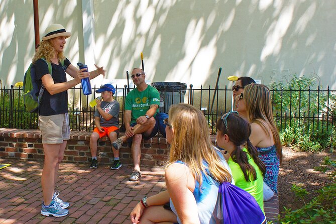 2.5 Hour Philadelphia History Tour with Washington War Tent Show - Independence Hall and Congress Hall: seeing democracy in the layout