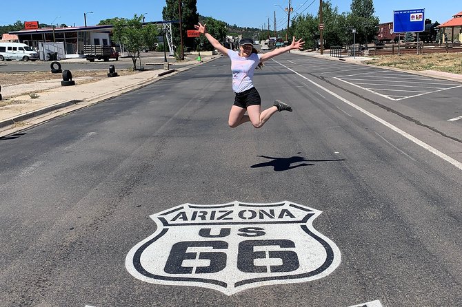 2 Day: Grand Canyon, Antelope Canyon, Horseshoe Bend, Zion Tour - Route 66 day: Williams, a photo stop, and Seligman stories