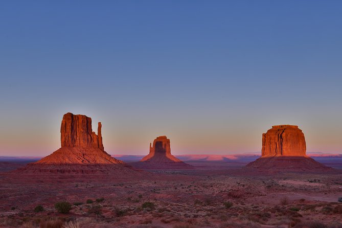 3.0 Hours of Monument Valley's Sunrise or Sunset 4×4 Tour - What guides do that changes everything, stories plus practical photo help