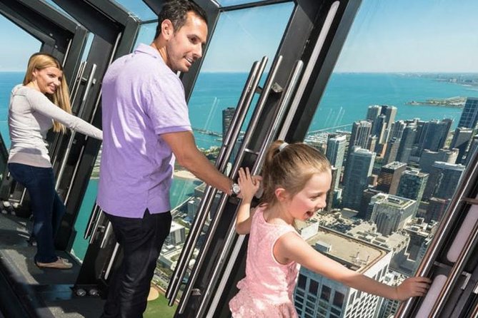 360 CHICAGO Observation Deck Admission - Timing the Views: Lake Michigan Blue to Night Lights