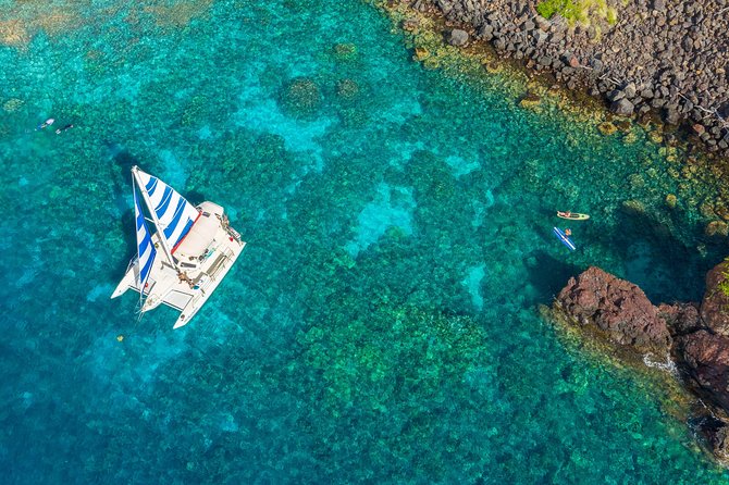 Afternoon Sail & Snorkel to the Captain Cook Monument - Stop 3 at the Captain Cook Monument: your second snorkel chance
