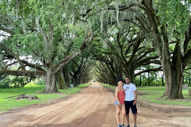 Airboat and Plantations Tour with Gourmet Lunch from New Orleans - Laura Plantation: Creole Architecture, West-African Influence, and Human Stories