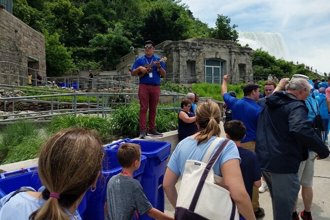 American Side Express, Boat & Cave Tour-Pickup/Dropoff Included - Maid of the Mist: the boat ride that sets the tone