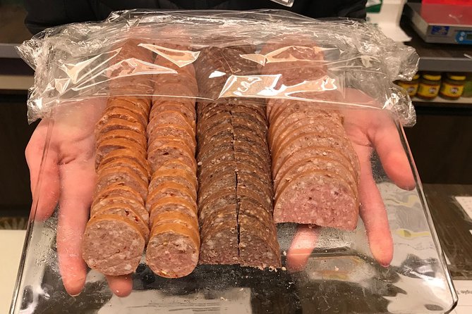 Anchorage City Tour w/ Taste of Wild Smoked Salmon & Reindeer Sausage - Ulu Factory: The Knife Stop That Actually Teaches Something