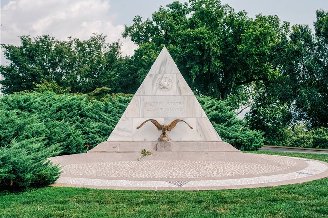 Arlington National Cemetery Walking Tour & Changing of the Guards - How the Changing of the Guard works, and why your guide gets you positioned