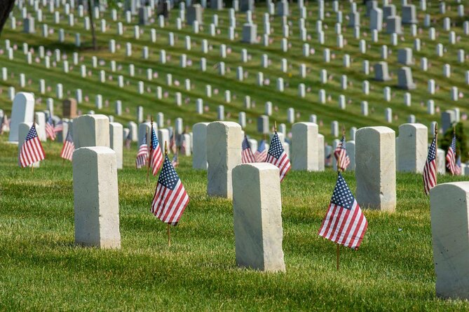 Arlington National Cemetery Walking Tour & Changing of the Guards - Meeting at Fort Myer and passing Arlington security without losing your spot