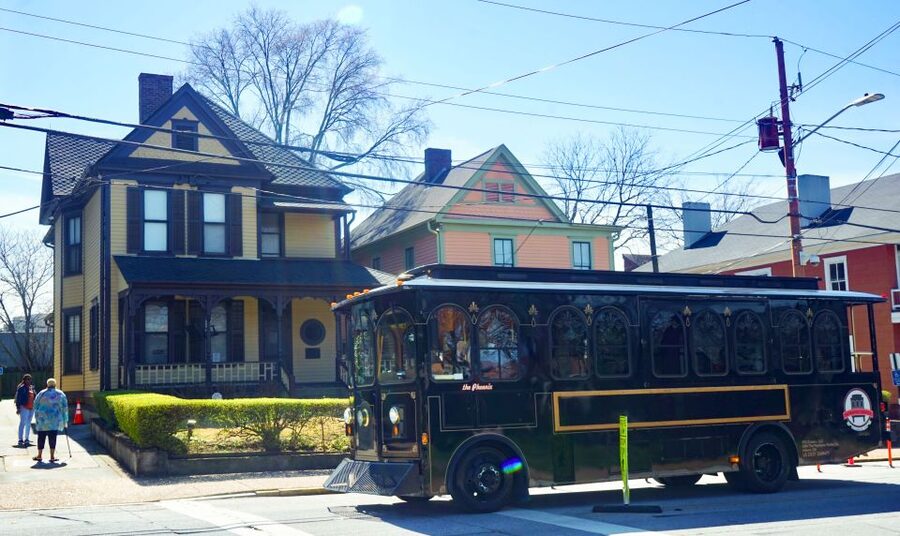Atlanta: 1.5-Hour Highlight Trolley Tour - Comfort, Seats, and Listening Conditions