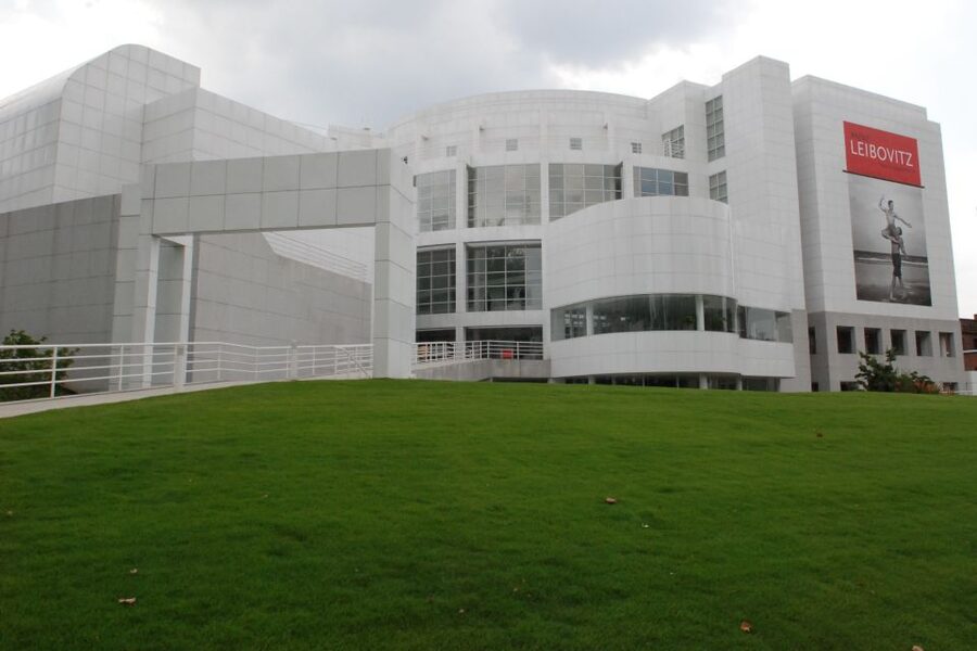 Atlanta 5 Hour City Tour by Air-Conditioned Bus - Downtown Atlanta first, then MLK National Historical Park with a guided walk