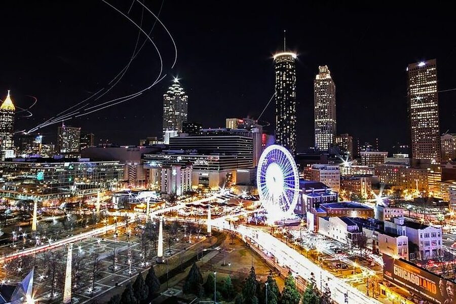 Atlanta: SkyView Ferris Wheel Ticket - Private Gondola Comfort: Up to Six People, No Strangers, Climate Control