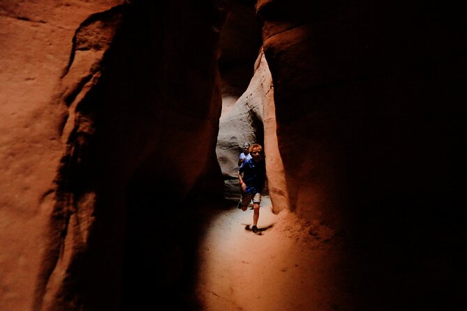 Award Winning UTV Slot Canyon Tour - The driver-guide setup: safer, easier, and more fun