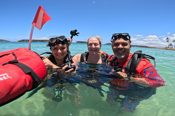 Beginner Scuba Diving Experience with Video Package in Honolulu - What you’ll actually see in the lagoon during your guided underwater time
