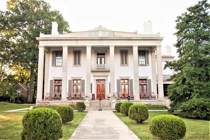 Belle Meade Guided Mansion Tour with Complimentary Wine Tasting - Checking in at Belle Meade, and getting your timing right