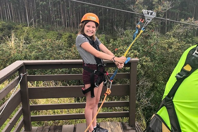 Big Island: 9-Line Waterfall Zipline Experience - Getting there and checking in at the Umauma Visitor Center
