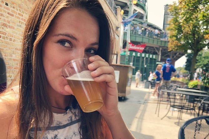 Bikes, Bites & Views: Chicago's Signature Dishes Bike Tour-Adults - The “what you ride” reality: 13 miles, moderate pace, and real breaks