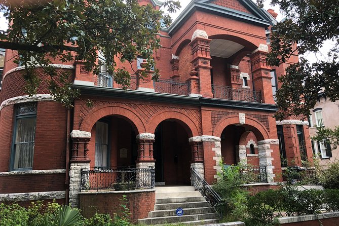 Bonaventure Cemetery Walking Tour with Transportation - Who This Bonaventure Tour Fits Best