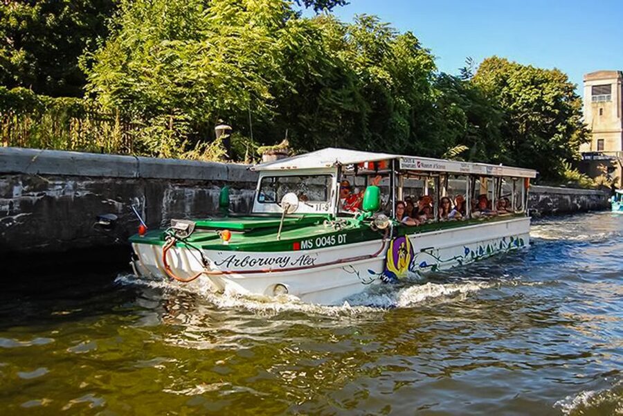 Boston Duck Tour: The Original and World-Famous - Comfort Notes: Seating, Steps, and What to Plan If You Are Tall