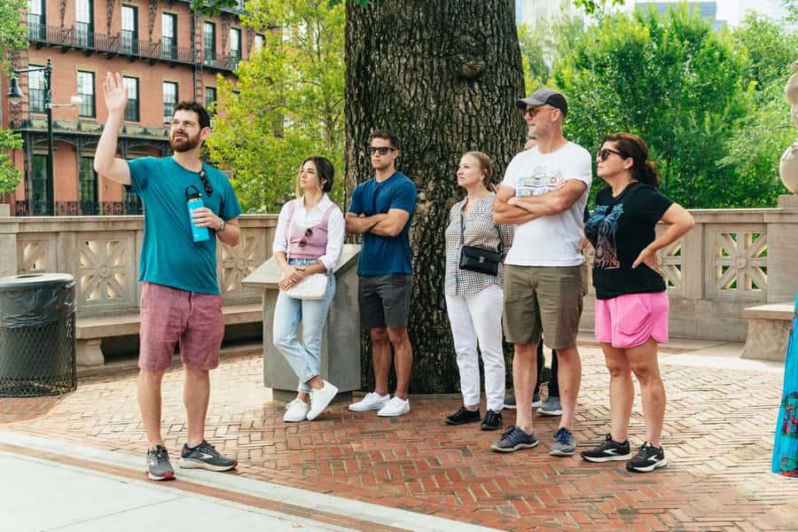 Boston's Freedom Trail: A Revolutionary Walking Tour - Bunker Hill Monument Views, and What the Ending Teaches You