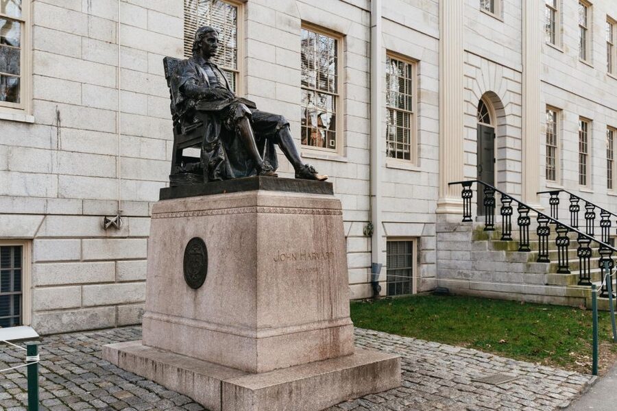 Cambridge: Harvard University Student-Guided Walking Tour - Key takeaways before you go