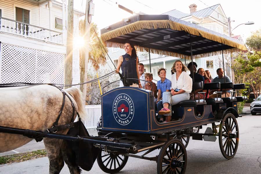 Charleston: Downtown Horse-Drawn Carriage Tour - Meeting at Palmetto Carriage Works, big red barn, and parking