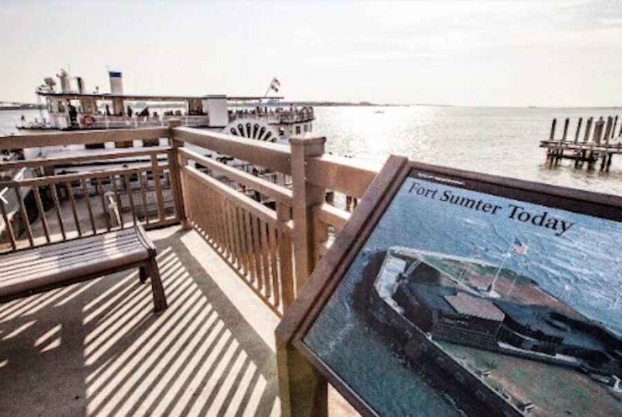 Charleston: Fort Sumter Entry Ticket with Roundtrip Ferry - The narrated cruise: Charleston landmarks you actually get to see