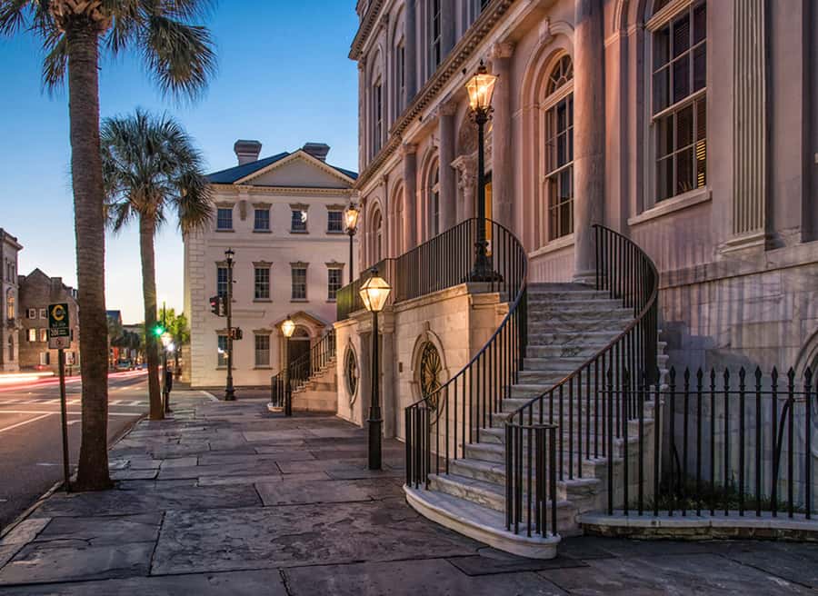 Charleston: History and Architecture Guided Walking Tour - St. Philip’s Church and the Pineapple Fountain finish