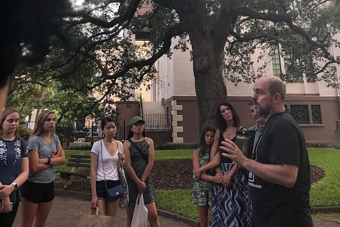 Charleston's Pleasing Terrors Night-Time Walking Ghost Tour - How the stories are paced, and why the photos matter