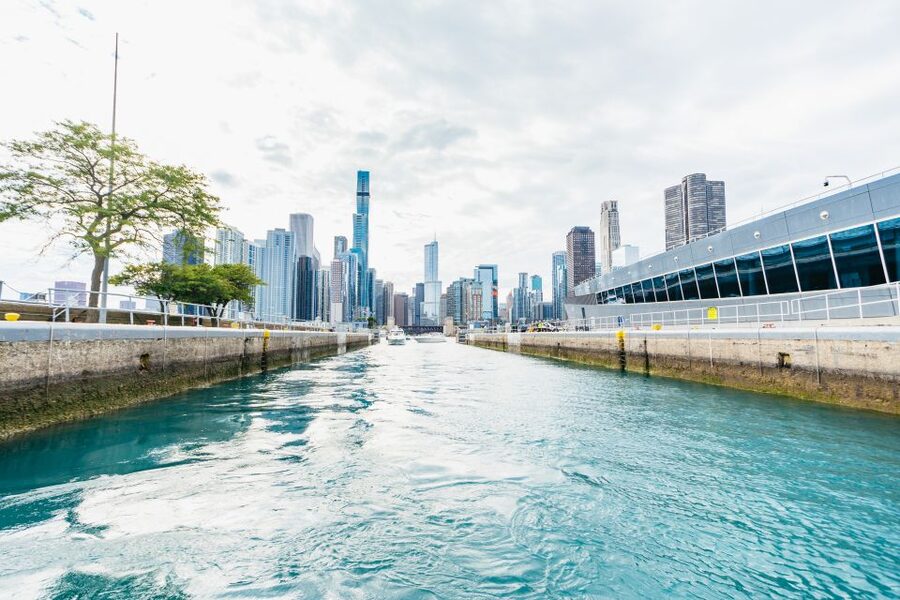 Chicago: 1.5-Hour Lake and River Architecture Cruise - Chicago Lock and Navy Pier, the practical wonder moment