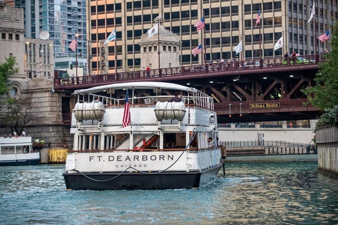 Chicago Architectural River Cruise - Comfort, Drinks, and the 90-Minute Time Window
