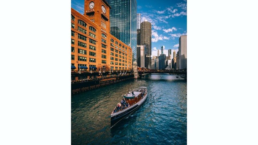 Chicago: Architecture Boat Tour with Drinks - How to plan your day around the cruise