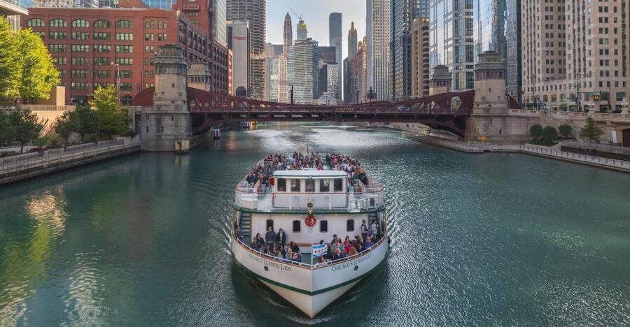 Chicago: Architecture Center Cruise on Chicago's First Lady - Key things that make this cruise worth your time