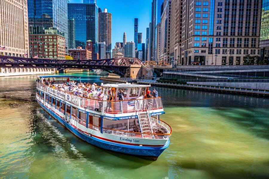 Chicago: Architecture River Cruise Skip-the-Ticket Line - What the route covers: three branches of the Chicago River, with about 40 landmarks