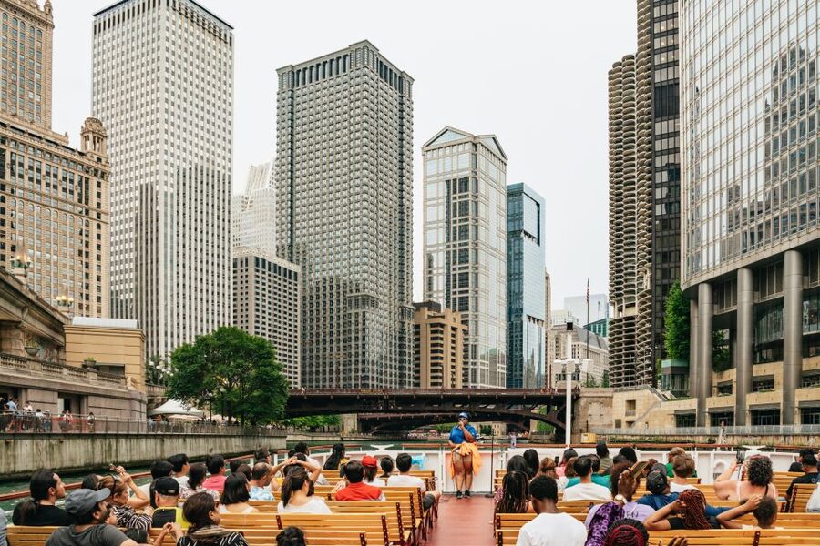 Chicago: Architecture River Cruise Skip-the-Ticket Line - Signature skyline moments you will want your camera ready for