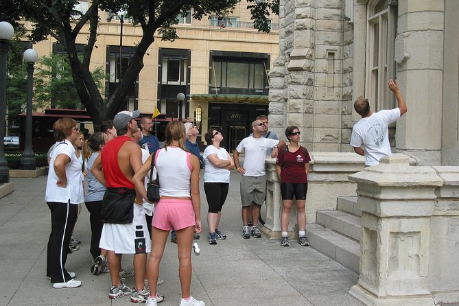 Chicago Favorites Ultimate Food and Walking Tour - The bonus 2-hour bike or kayak rental, and how to use it