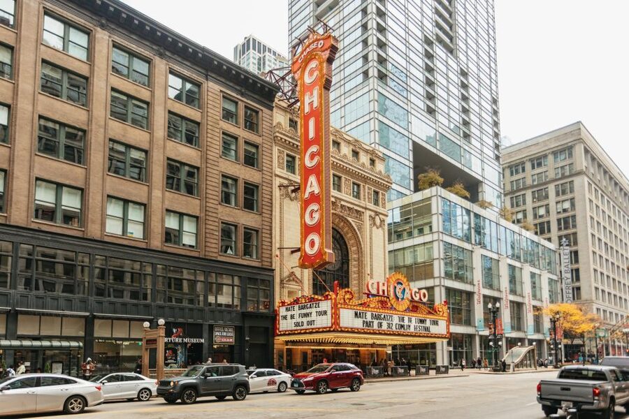 Chicago: Gangsters and Ghosts Guided Walking Tour - Key takeaways