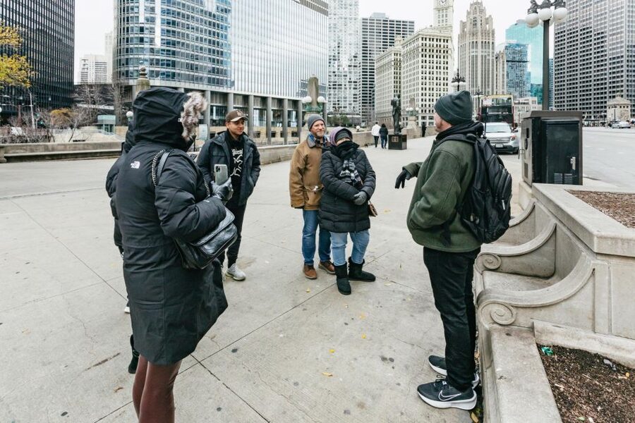 Chicago: Gangsters and Ghosts Guided Walking Tour - Congress Plaza Hotel and the 12th-Floor Stories: The End Game of Creepy