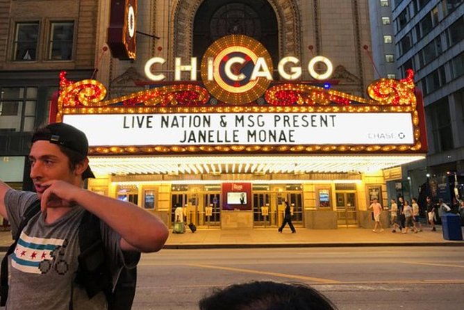 Chicago: Gangsters and Ghosts Walking Tour - Walking tour vs. bus upgrade: which one fits your pace?