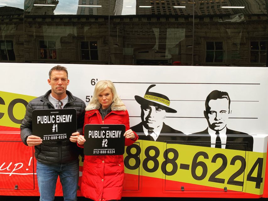 Chicago: Mob and Crime Bus Tour - The downtown drive: architecture, Prohibition-era clues, and photo stops