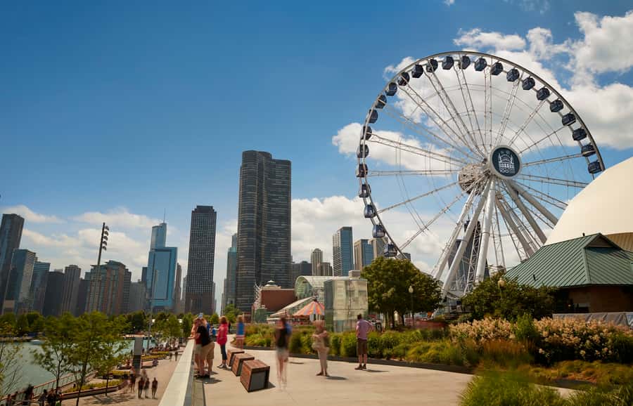 Chicago: Navy Pier Centennial Wheel Ticket - Choosing Regular vs Fastpass Express: what actually changes