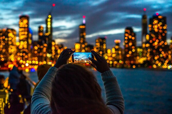Chicago River 45-Minute Architecture Tour from Magnificent Mile - Stop-by-stop: what to look for as the guide talks