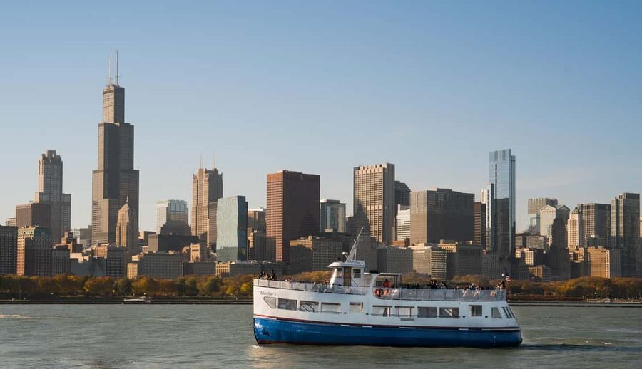 Chicago: Shoreline Lake Michigan Skyline Cruise - Timing and Weather: What to Wear for Wind on Deck