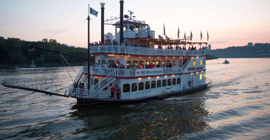 Cincinnati: Ohio River Cruise with Buffet Dinner - Newport boarding: where to park and how to get seated together