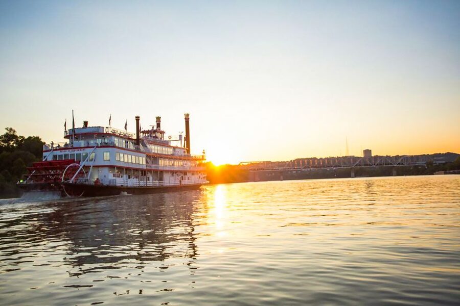 Cincinnati: Riverboat Cruise with Lunch and Entertainment - Key Highlights You’ll Care About