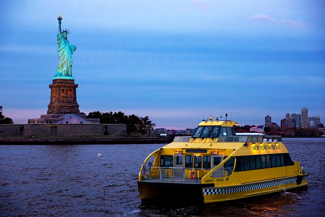 Circle Line: New York City Statue of Liberty Super Express Cruise - South Street Seaport: the start point that sets the tone