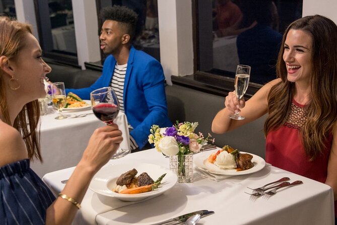City Cruises New York: Signature Dinner Cruise - Drinks, Cash Bar Math, and Staying in Control of Your Budget