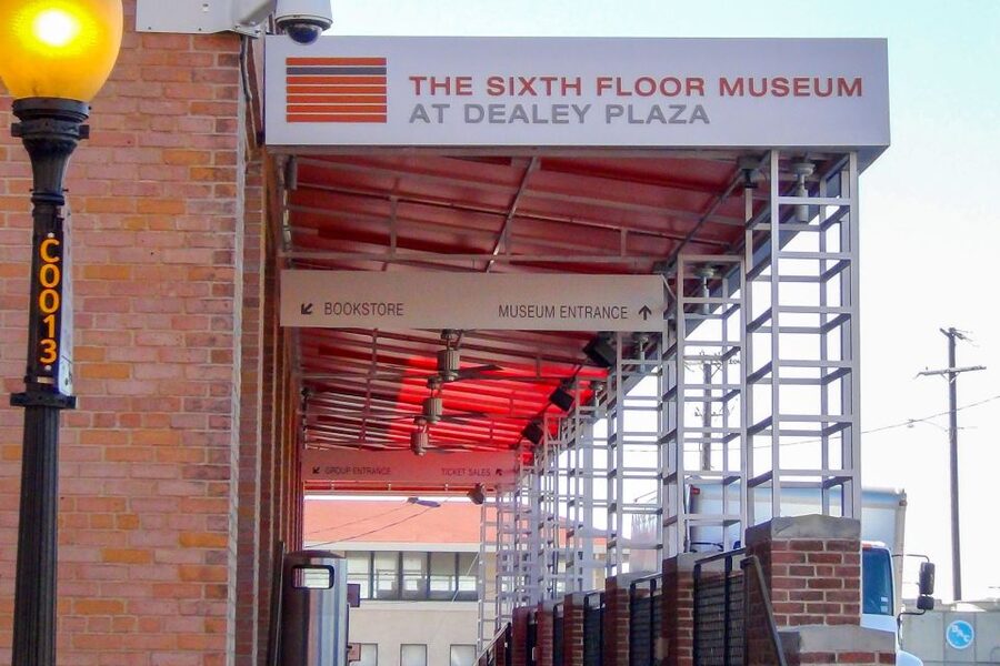 Dallas: JFK Assassination and Sixth Floor Museum Tour - Who should book this tour, and who might prefer a different format