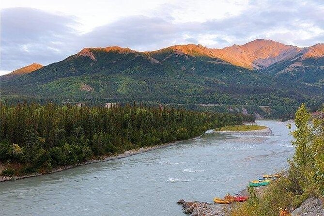 Denali Rafting Canyon Wave - Rapids and Scenery: 11 Miles Where You’ll Notice the Nenana’s Personality