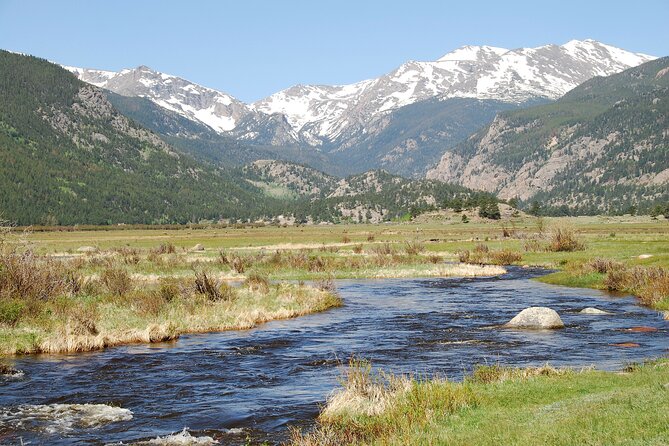 Discover Rocky Mountain National Park - Lily Lake and Longs Peak: an early win for your camera roll