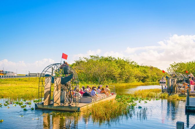Everglades Airboat Safari Adventure with Transportation - The exhibits and lunch time: great idea, but timing can be tight