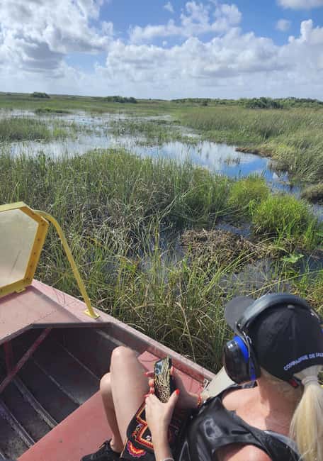 Everglades Eco Airboat Small-Group Tour & 2 Private Islands - The two Miccosukee private islands: hammocks, family stewardship, and short walks