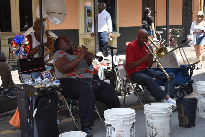French Quarter Historical Sights and Stories Walking Tour - Royal Street Stop: 30 Minutes for Shopping, Performers, and Smart Food Browsing